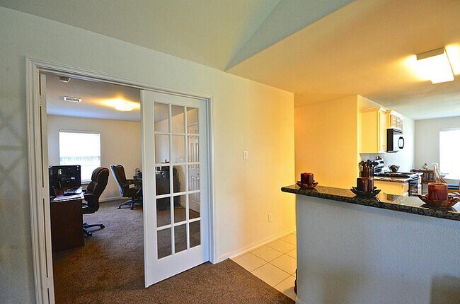 Photo - 4307 Sunflower Creek Ln