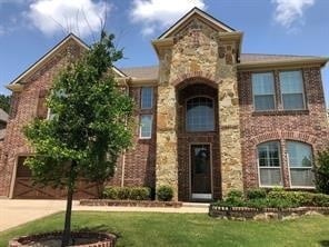Building Photo - 4016 Cherokee Dr