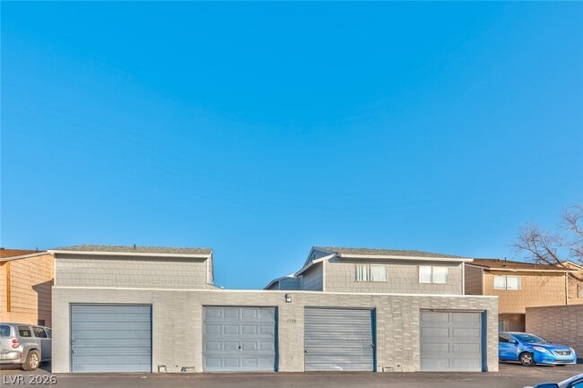 Building Photo - 5198 Greene Ln