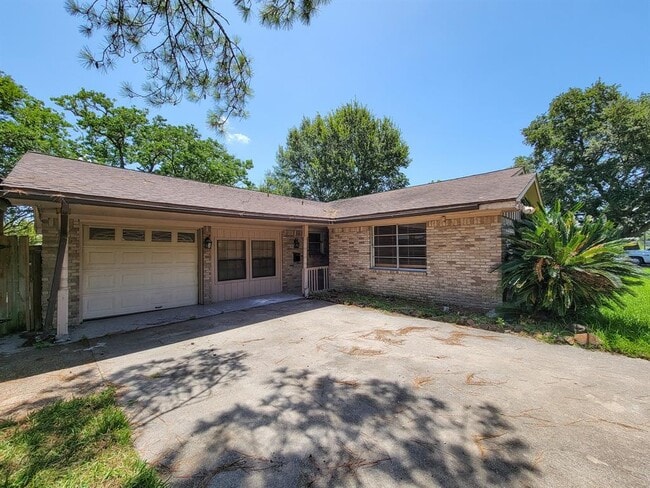 Building Photo - 31714 Carlisle Cv Ct Rental