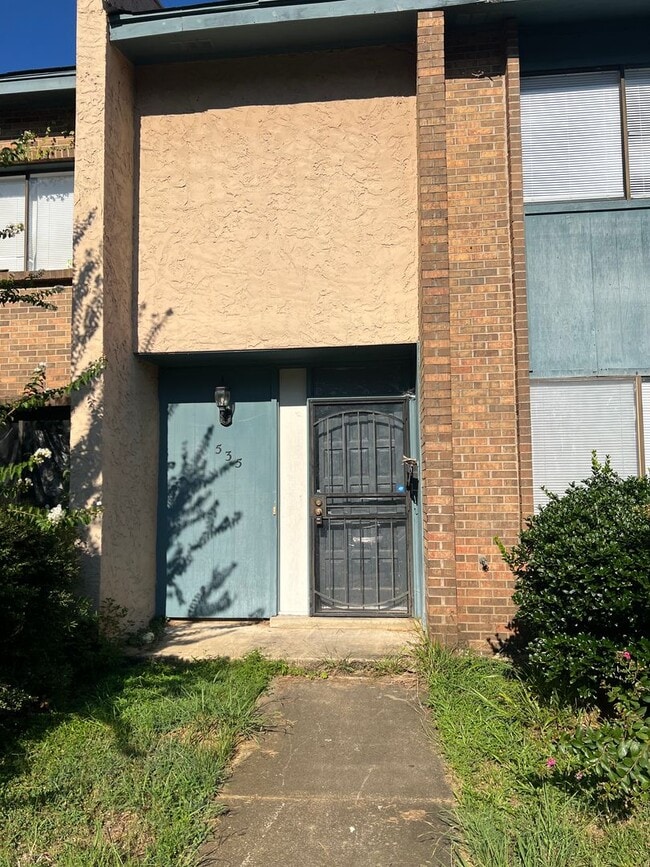 Building Photo - Townhome for rent Montgomery