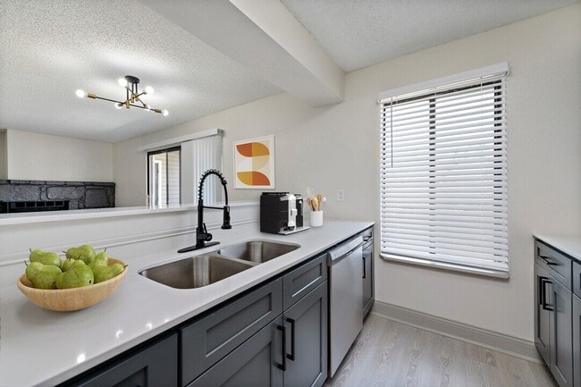 Rosehill Pointe