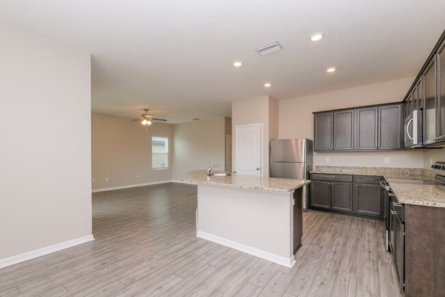 Photo - 30134 Fedora Cir