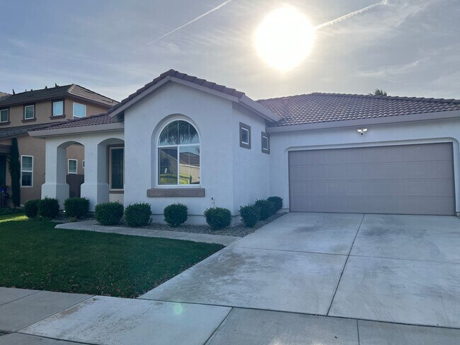 Photo - 4-bedroom single story in Patterson!