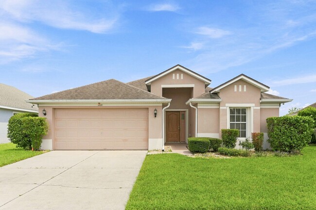 Building Photo - 2821 Maguire Dr