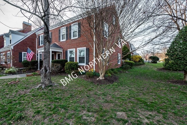 Photo - 4701 31st St S