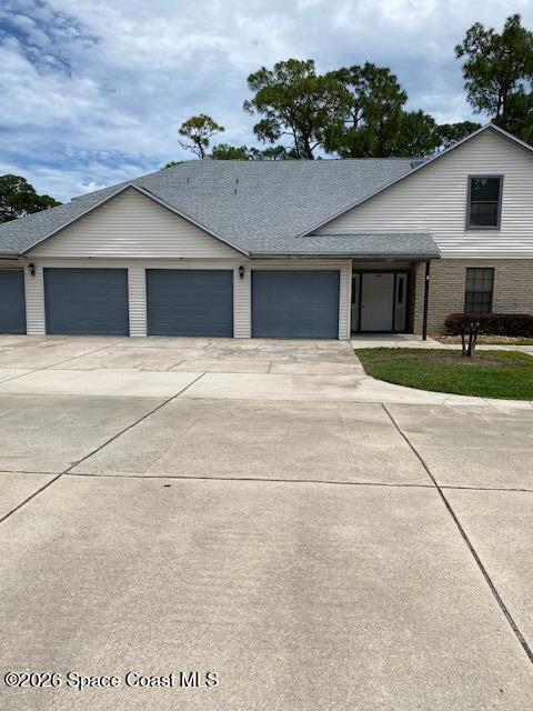Building Photo - 9045 South Dr Unit 15e