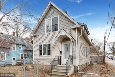Building Photo - 3-Bed 1.5 bath Home on Payne Avenue with Spacious 2310 Sq Ft Layout – Ideal Saint Paul Living!"