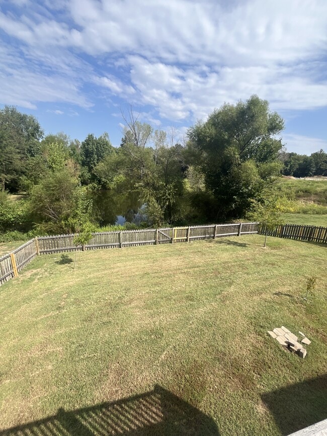 Photo - 723 Iron Horse Dr