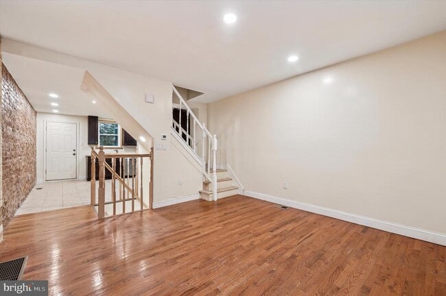 Building Photo - 1331 S Stanley St Rental