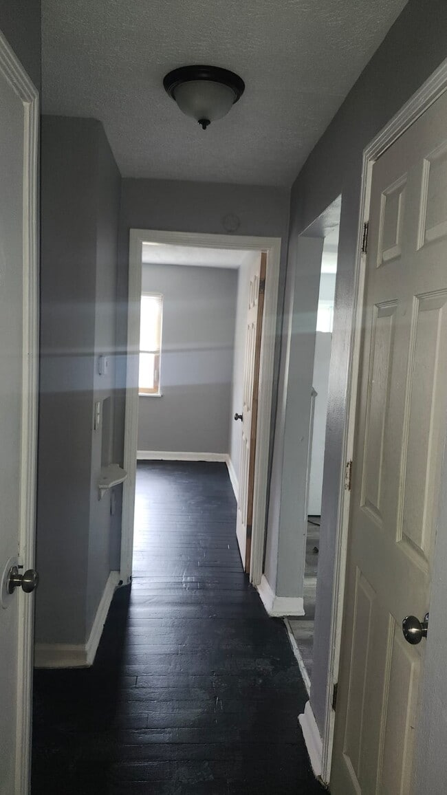 Photo - 146 Glenridge Place