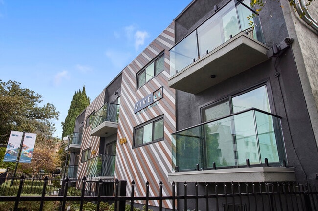 Exterior - Nash on Normal Rental