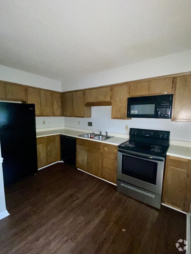 Building Photo - 2146 Charles St Rental