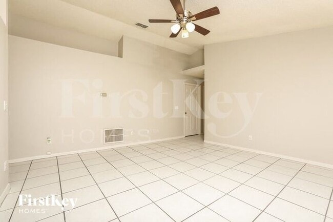 Photo - 7594 Groveoak Dr