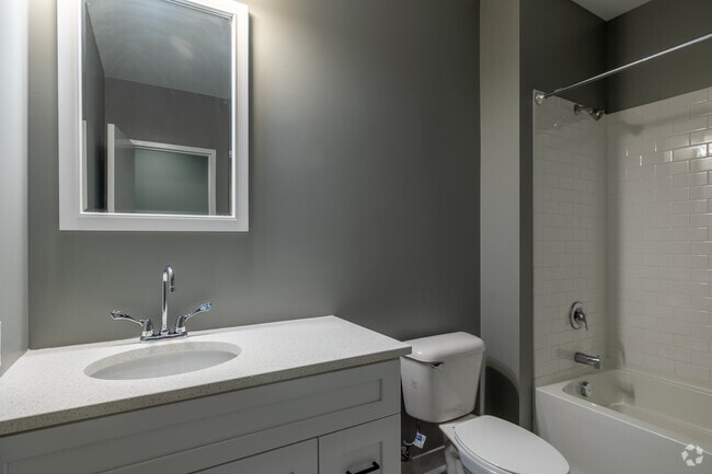 1BD, 1BA - 542SF - THE MASTERS