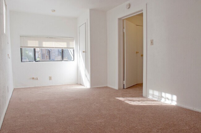 Photo - brockhur Unidad C