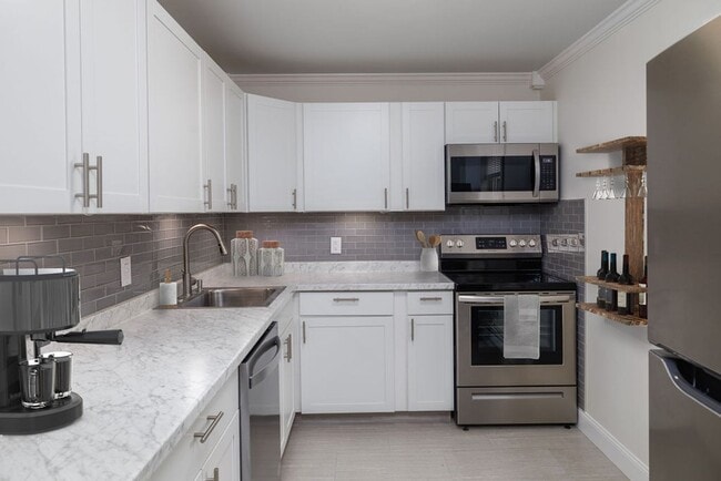 Photo - Briarwood House Apartments