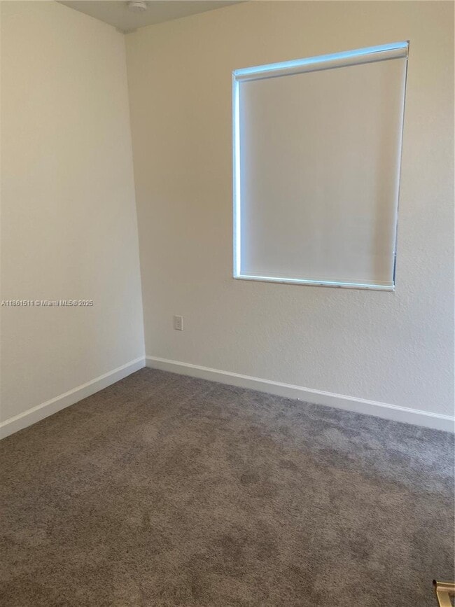 Photo - 316 NE 208th Ter