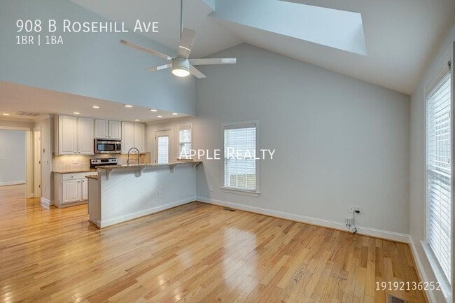 Photo - 908 Rosehill Ave