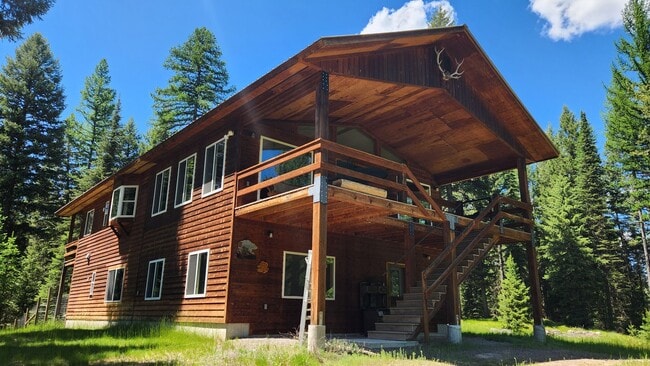 Building Photo - Beautiful Home in Condon