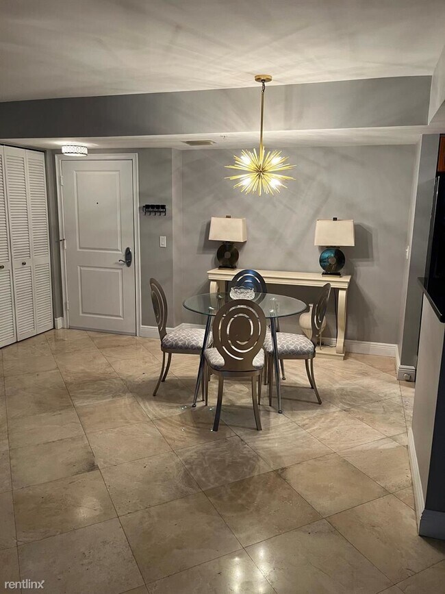 Photo - 2 br, 2 bath Condo - 99 SE Mizner Blvd Apt... Unit Apt 243