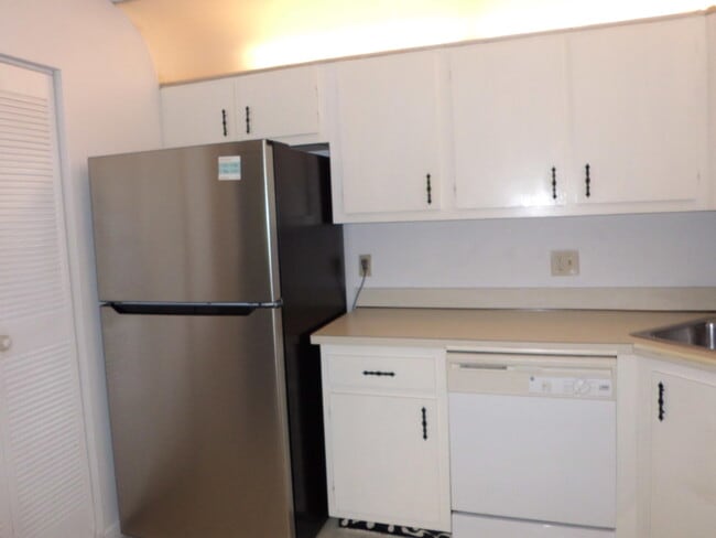 Photo - 121 Lake Pine Cir Unidad A-2