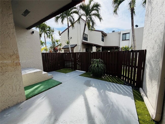 Photo - 10296 NW 9th St Cir Unidad 203