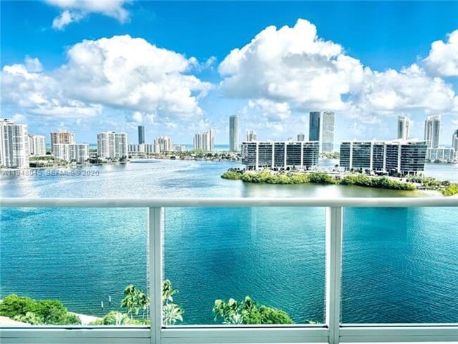 Photo - 3301 NE 183rd St Unit 3301 NE 183rd St 2003