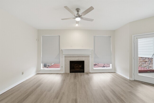 Photo - 2110 Ridge Wood Ln