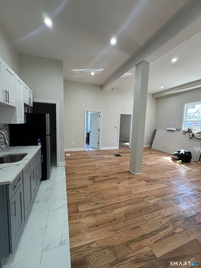 Photo - 740 Dixwell Ave Unit 1F