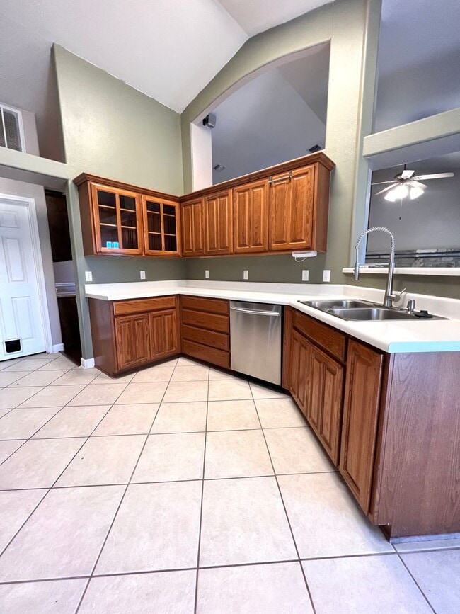 Photo - Beautiful Home In Oak Hollow Estates