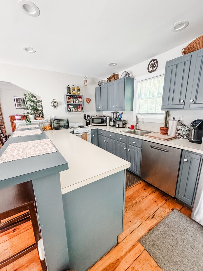 Photo - 21 Platts Hill Rd Unit 21a