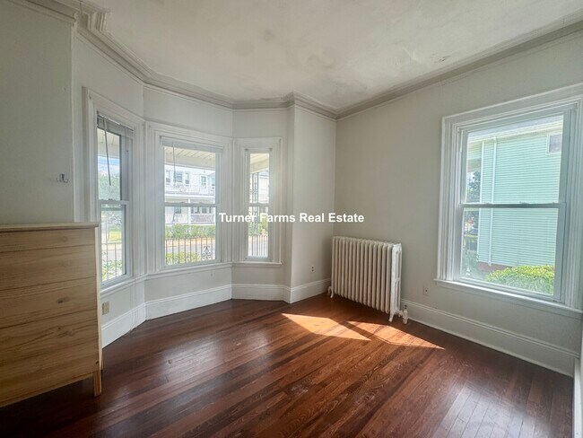 Photo - 76 Curtis St Unit 1