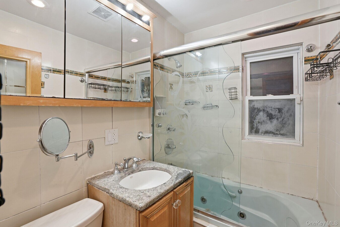 Photo - 82-01-82251 251st St