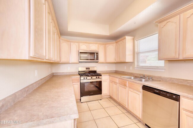 Photo - 3104 Tierra Paola Ln
