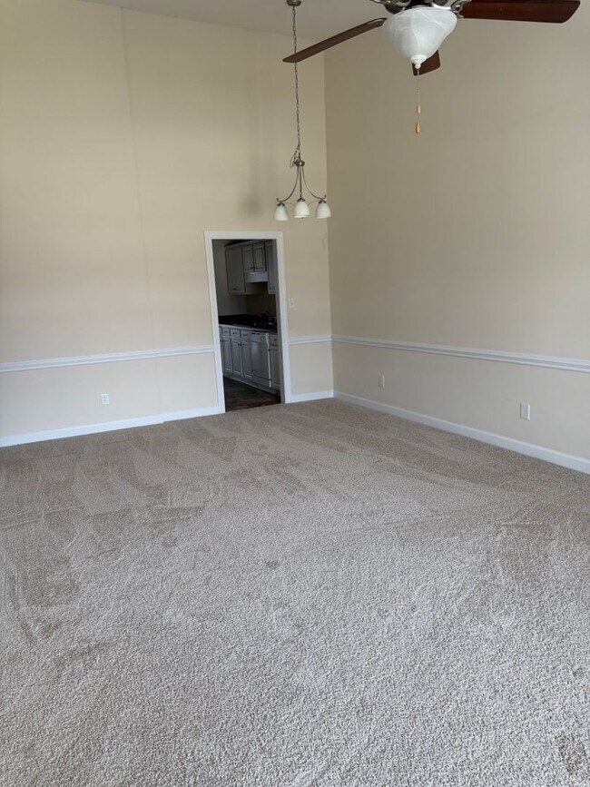 Photo - 2742 Shire Ln