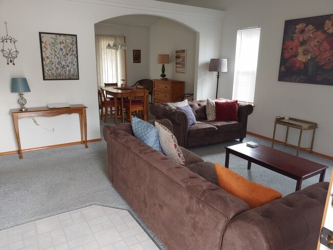Photo - "Fully Furnished Single-level Home!"