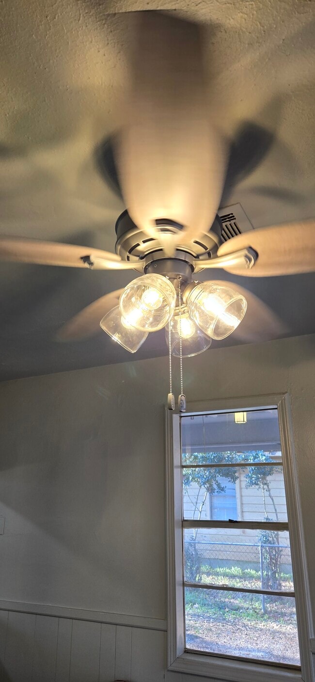 Photo - 1610 S 10th St