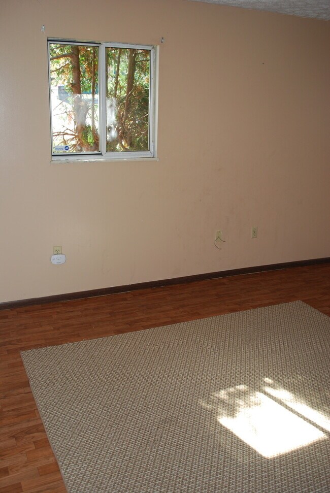 Photo - 883 Tremont St