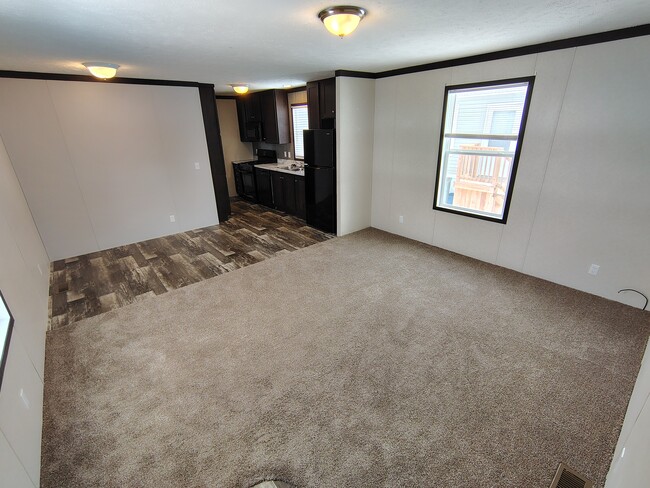 Photo - 5192 Champagne Dr