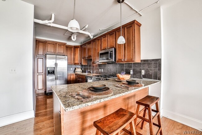 Photo - 132 Lakefront Blvd