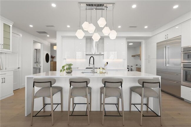 Photo - 2425 Peachtree Rd NE Unit 902