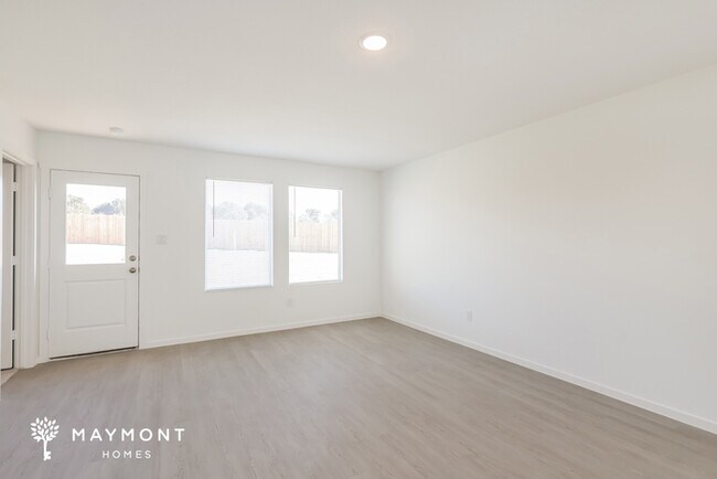 Photo - 310 Gadwall Ave