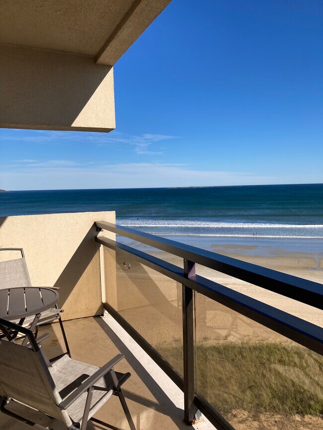 Balcony - 1 Cleaves St Unit 607