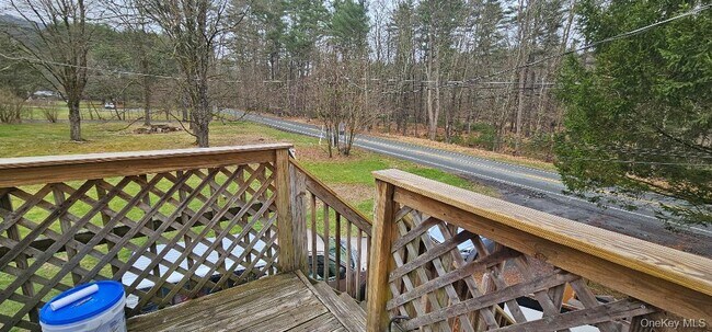 Photo - 624-634-634 Oakland Valley Rd