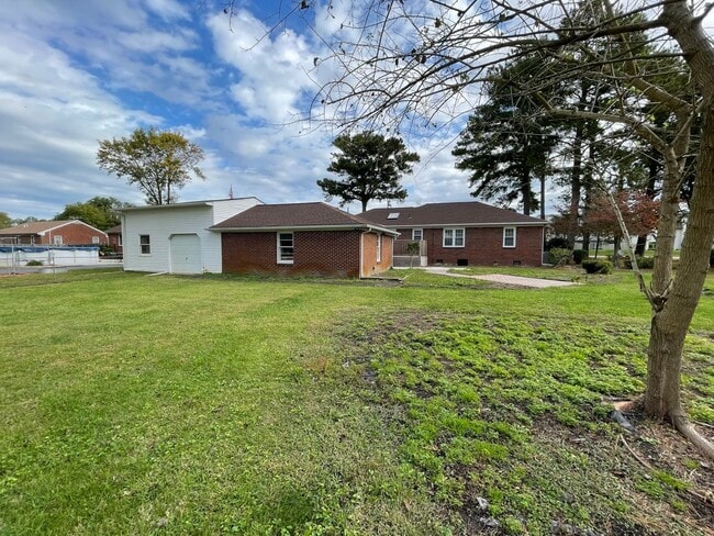 Photo - All Brick Ranch Home in Kempsville W/HUGE Yard - Sunroom - Detached 2-Car Garage PLUS Workshop & ...