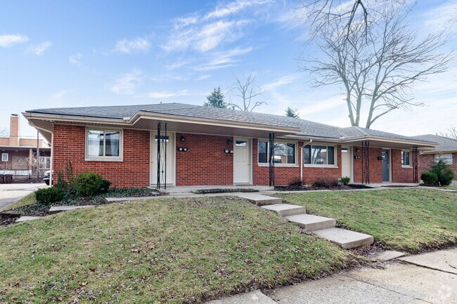 Building Photo - 3048 Southdale Dr Unit 3048 Southdale Drive Rental