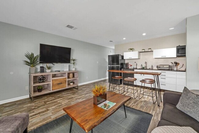 312 Bream Ave Unit SI ID1502001P