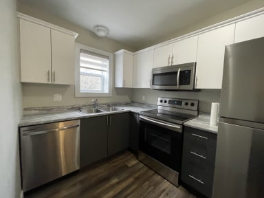 Building Photo - 4 Mitchell St Unit 10