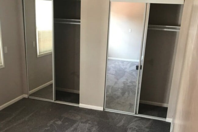 mirrorred wardrobe closet
